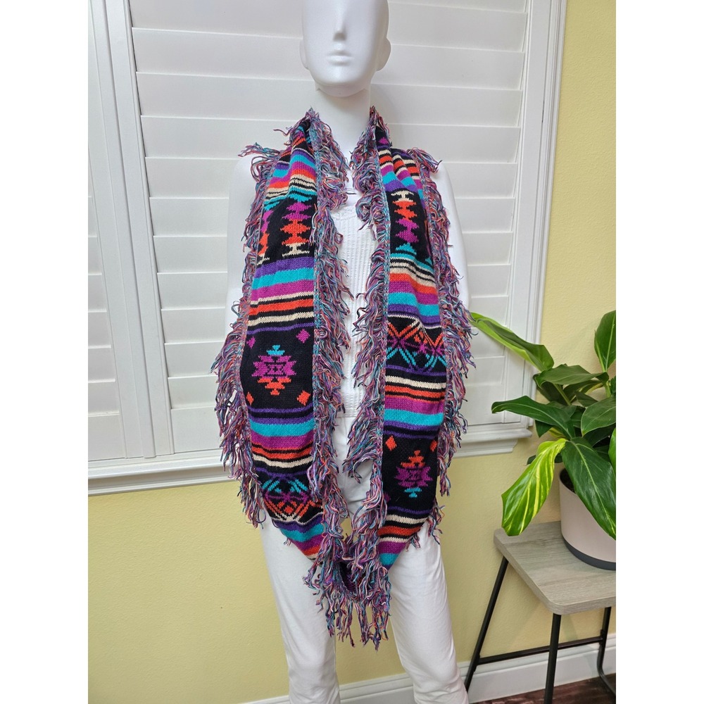 Mudd Knit Fringe 90s Tribal Cozy Cottage Infinity Scarf OSFM